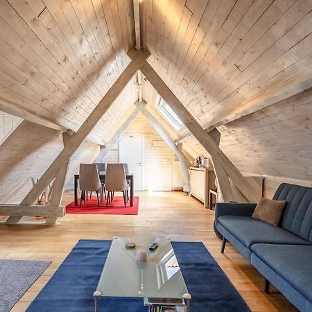 The Bruges Belfry View Apartment Bagian luar foto
